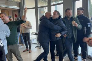 Ένταση στην Περιφέρεια Θεσσαλίας