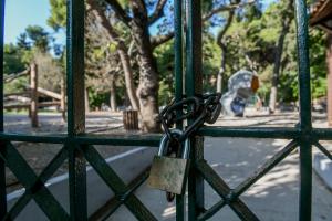 παιδική χαρά λουκέτο