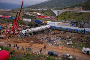 Τρένα στα Τέμπη
