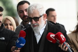 Πέτρος Φιλιππίδης