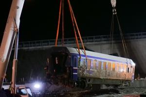 Βαγόνι του τρένου που συγκρούστηκε στα Τέμπη