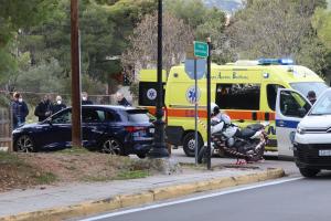 Αστυνομία και ασθενοφόρο στο σημείο της μαφιόζικης εκτέλεσης στους Θρακομακδεονές