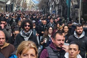 Κόσμος στο Σύνταγμα