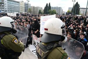 ΜΑΤ στο Σύνταγμα