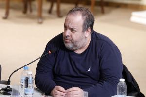 Ο Κώστας Γενιδούνιας