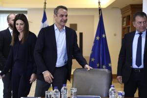 Κυριάκος Μητσοτάκης Σοφία Ζαχαράκη Γιάννης Βρούτσης