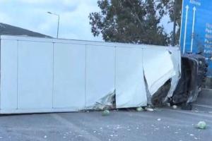 Σκαραμαγκάς νταλίκα