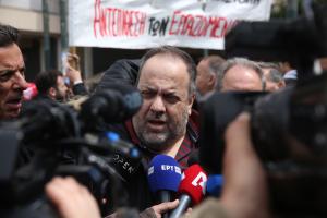 Ο Κώστας Γενιδούνιας