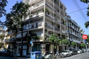 Το σπίτι όπου έγινε η γυναικοκτονία στην Καλαμάτα