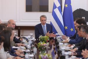 Ο Μητσοτάκης στο υπουργικό συμβούλιο