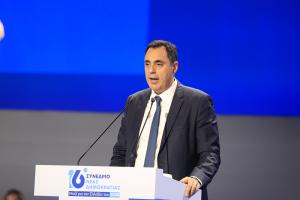 Ο Γιάννης Σμυρλής