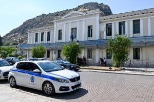 Στον ανακριτή Ναυπλίου οι αστυνομικοί που πυροβόλησαν τον 20χρονο στο Άργος