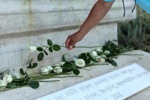 Μνημείο για τους νεκρούς από την φωτιά στο Μάτι