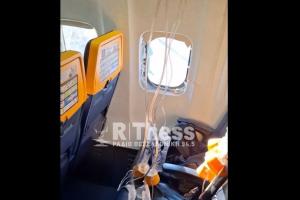 Το σπασμένο παράθυρο σε πτήση της Ryanair