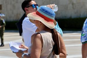 YΨΗΛΕΣ ΘΕΡΜΟΚΡΑΣΙΕΣ ΣΤΗΝ ΑΤΤΙΚΗ