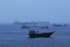 135727029Hormuz.jpg