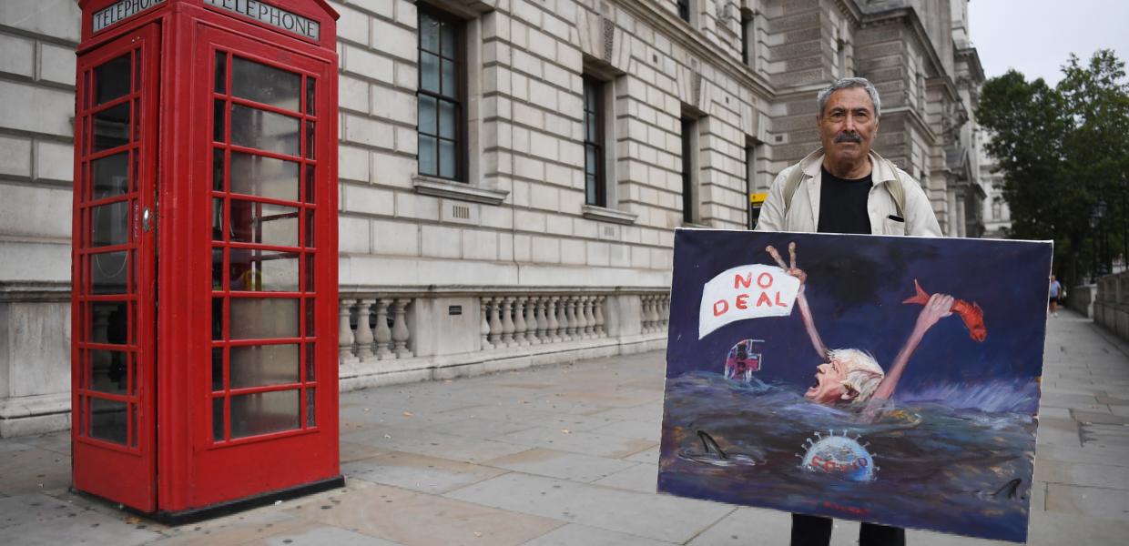 BREXIT ΤΗΛΕΦΩΝΙΚΟΣ ΘΑΛΑΜΟΣ ΒΡΕΤΑΝΙΑ