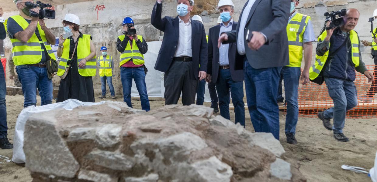 ΘΕΣΣΑΛΟΝΙΚΗ ΣΤΑΘΜΟΣ ΒΕΝΙΖΕΛΟΥ ΑΡΧΑΙΑ ΚΑΡΑΜΑΝΛΗΣ ΤΑΧΙΑΟΣ