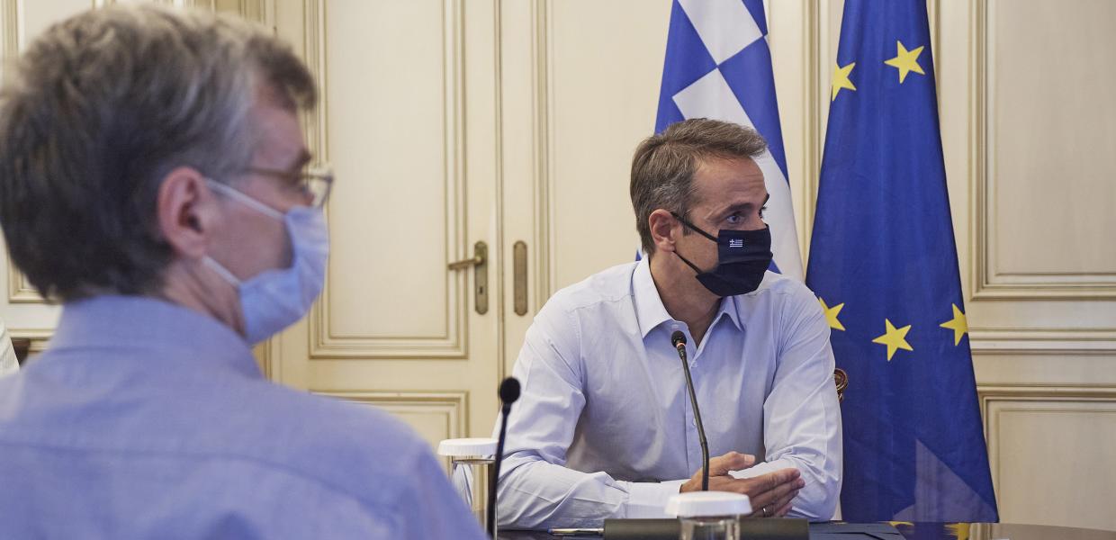 ΤΣΙΟΔΡΑΣ ΜΗΤΣΟΤΑΚΗΣ ΜΑΣΚΕΣ