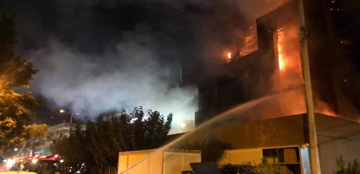 Πυρκαγιά φλόγες