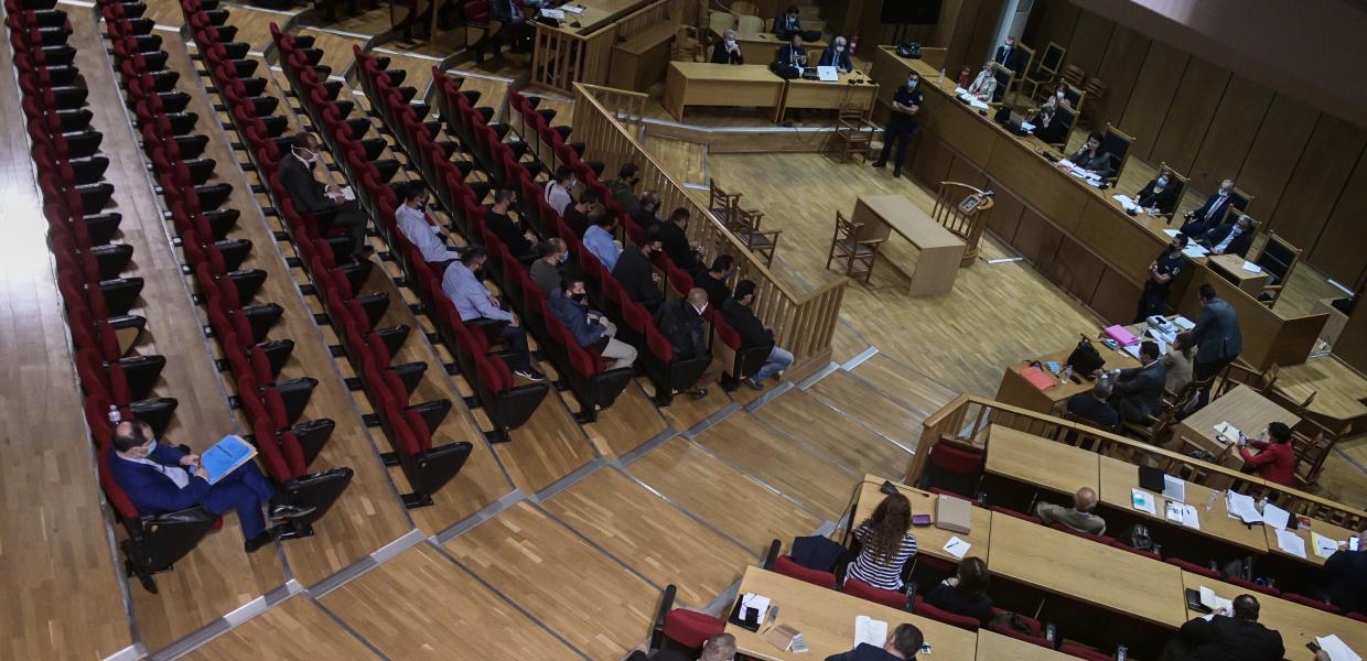 δίκη χρυσή αυγή δικαστήριο
