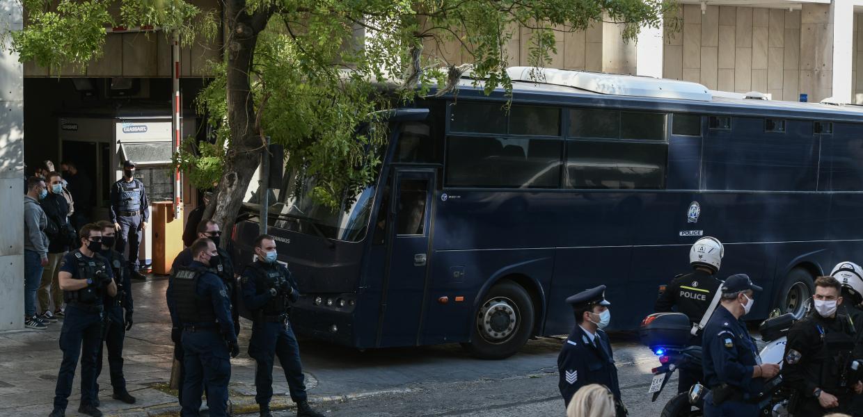 Μεταγωγή κλούβα
