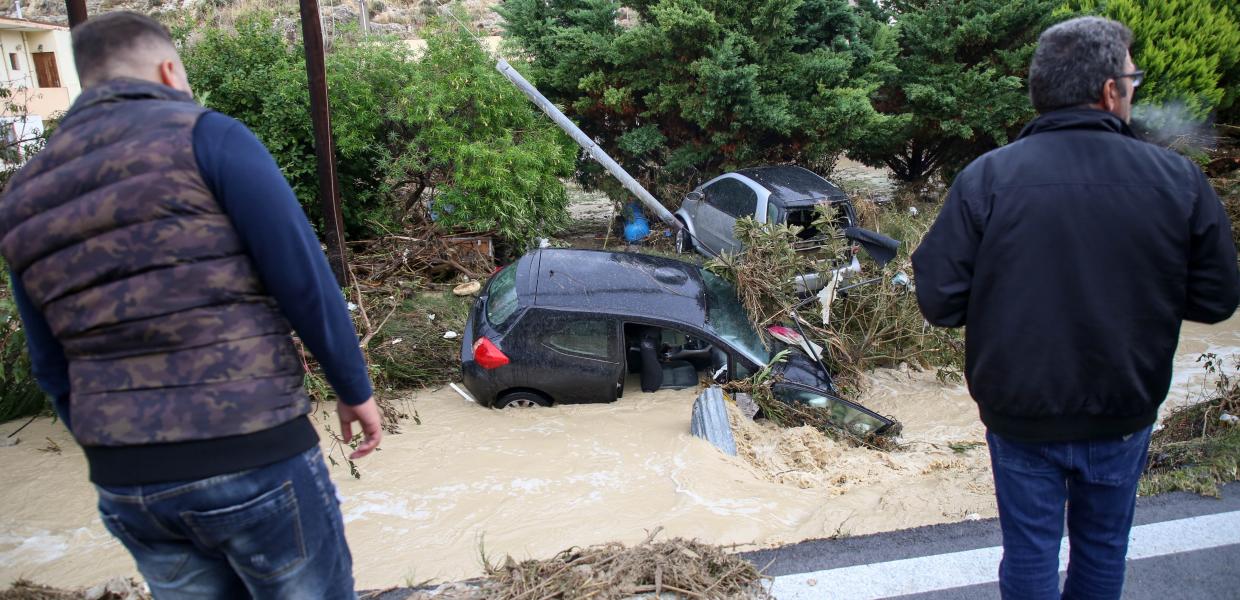 βροχή αυτοκινητο