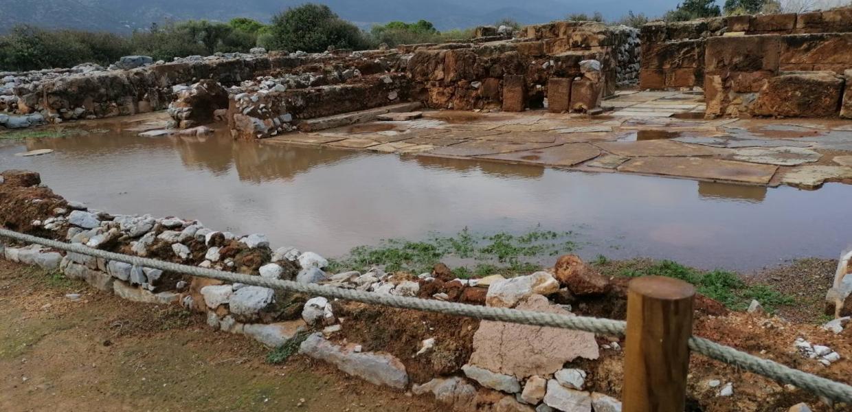 Ο αρχαιολογικός χώρος στα Μάλια Κρήτης 
