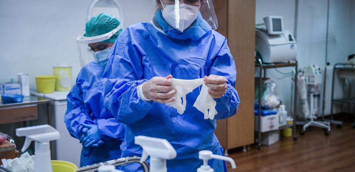 Εργαζόμενοι στο Γενικό Κρατικό Νοσοκομείο Αθηνών Γ. Γεννηματάς