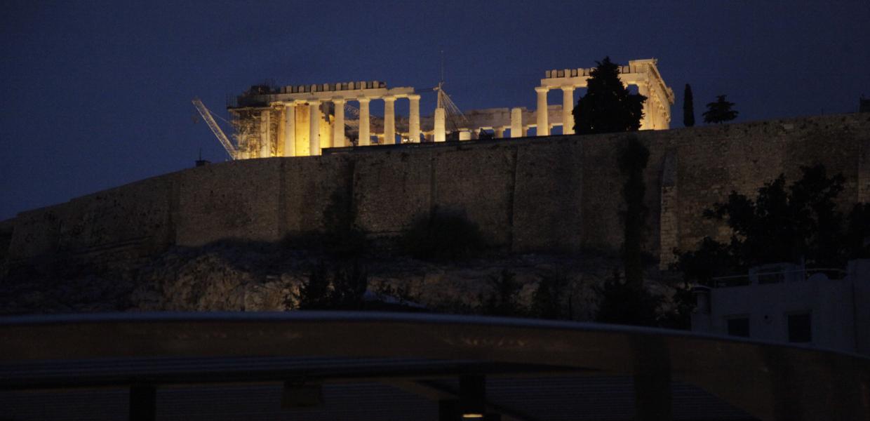 Η Ακρόπολη το βράδυ