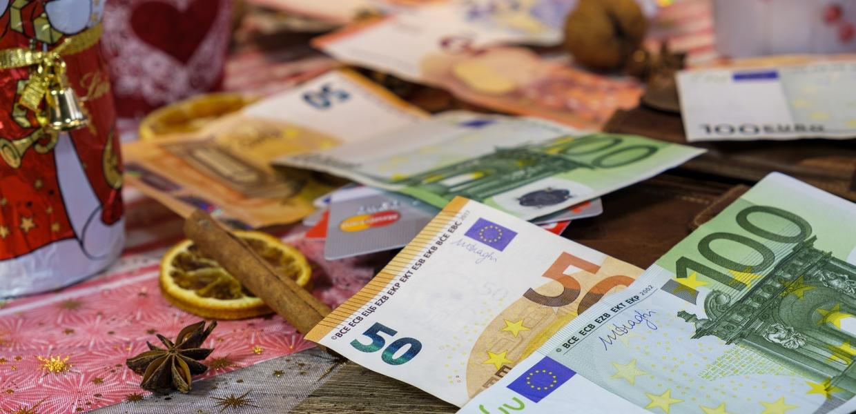 Δώρο χριστουγέννων χρήματα
