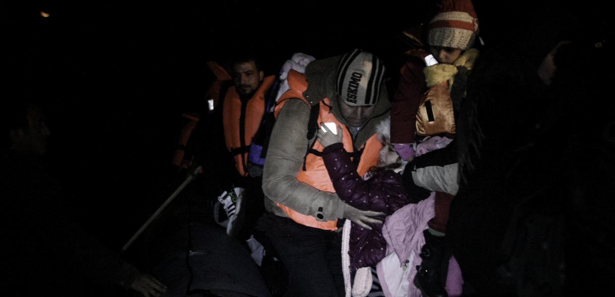 Πρόσφυγες σε βάρκα
