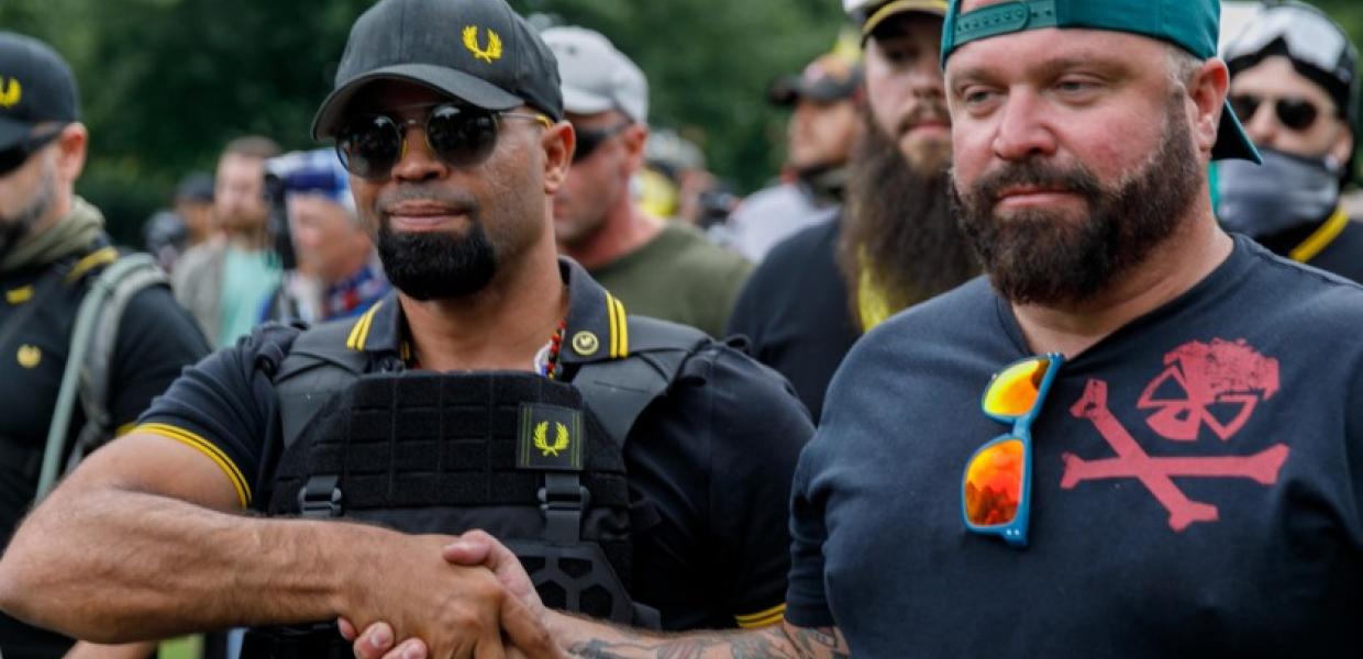 ΕΝΡΙΚΕ ΤΑΡΙΟ PROUD BOYS