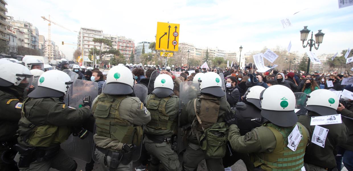 Αστυνομικοί σε διαδήλωση