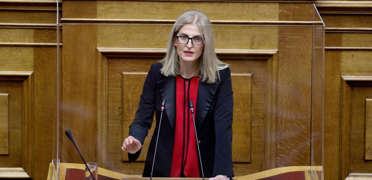 Δώρα Αυγέρη