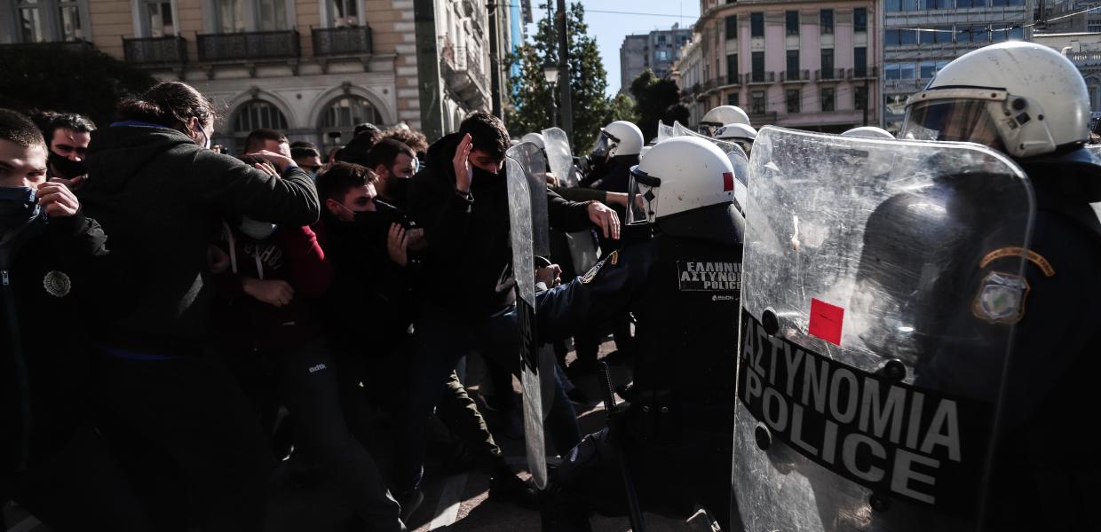 ΜΑΤ και φοιτητές