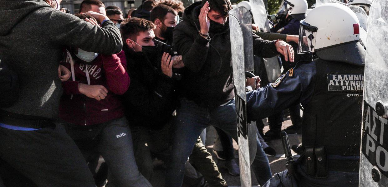 ΜΑΤ κατά φοιτητών