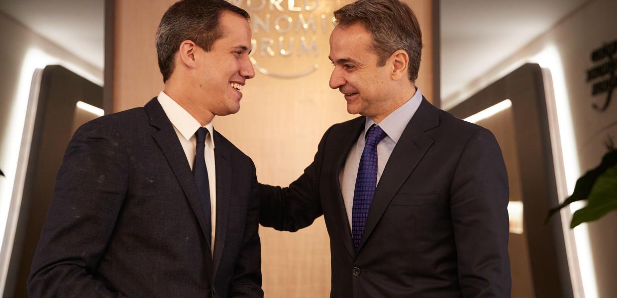 Χουάν Γκουαϊδό και Κυριάκος Μητσοτάκης