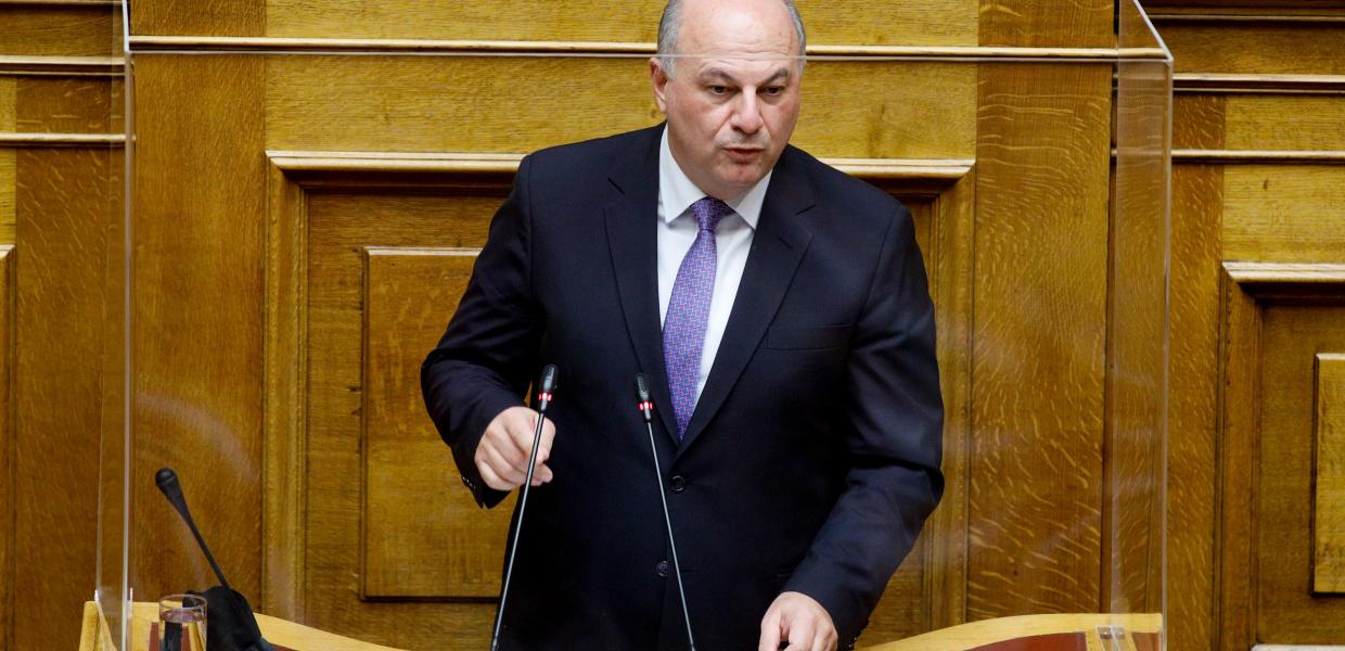Κώστας Τσιάρας