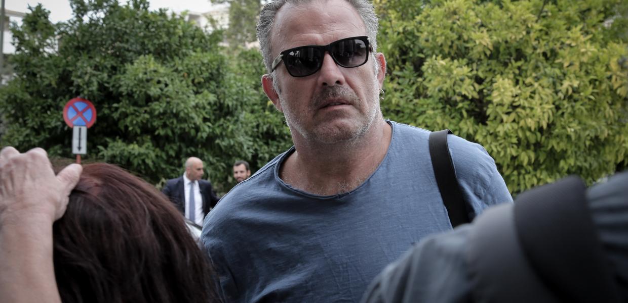 ΤΣΑΡΟΥΧΑΣ
