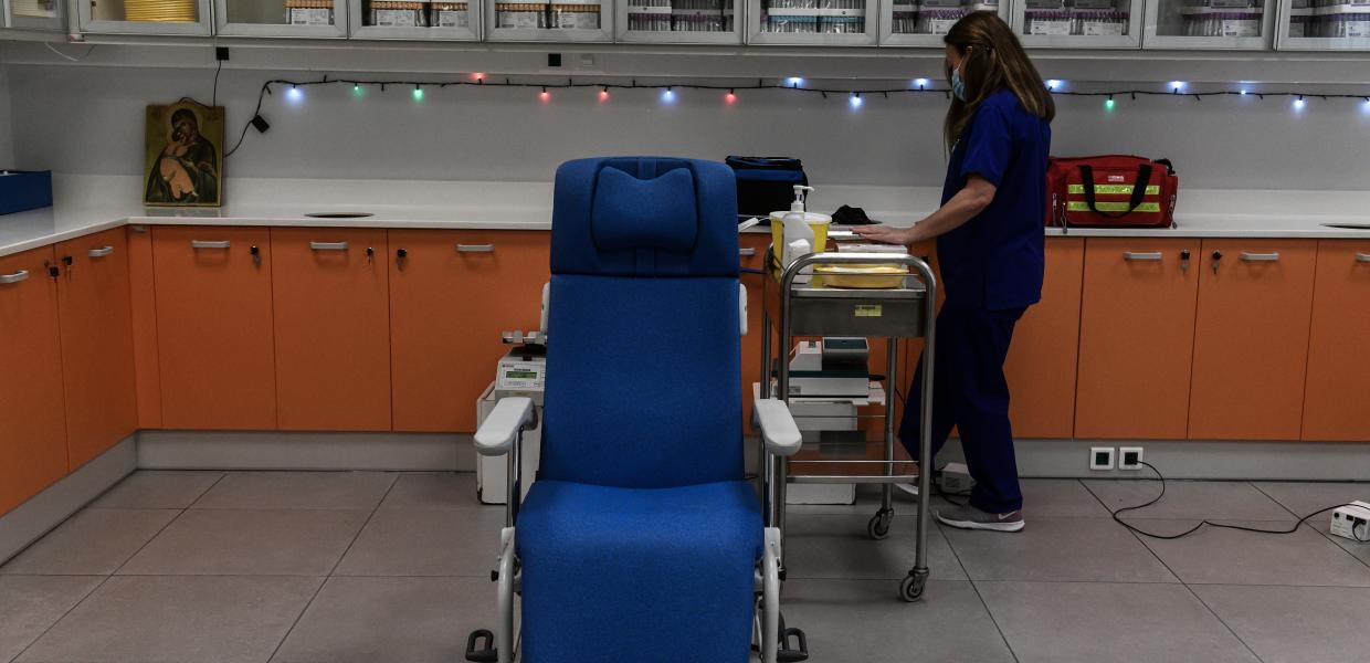 Εμβολιασμός στο νοσοκομείο Ευαγγελισμός