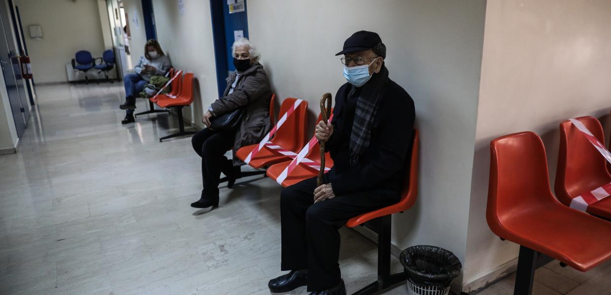 Ηλικιωμένοι εμβόλιο