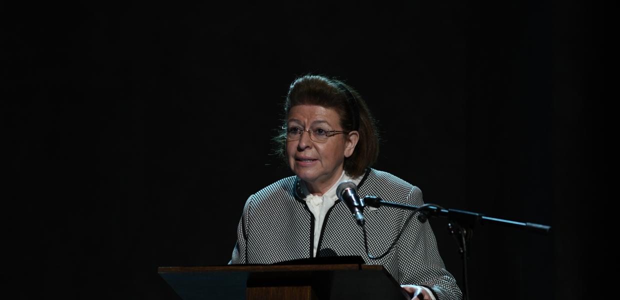 Μενδώνη