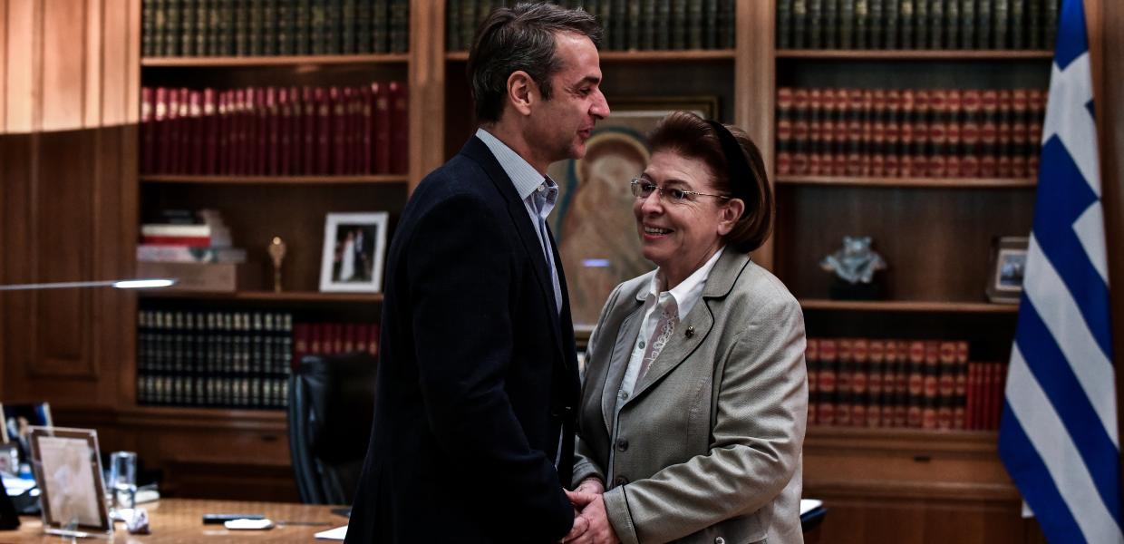 Ο Κυριάκος Μητσοτάκης και η Λίνα Μενδώνη
