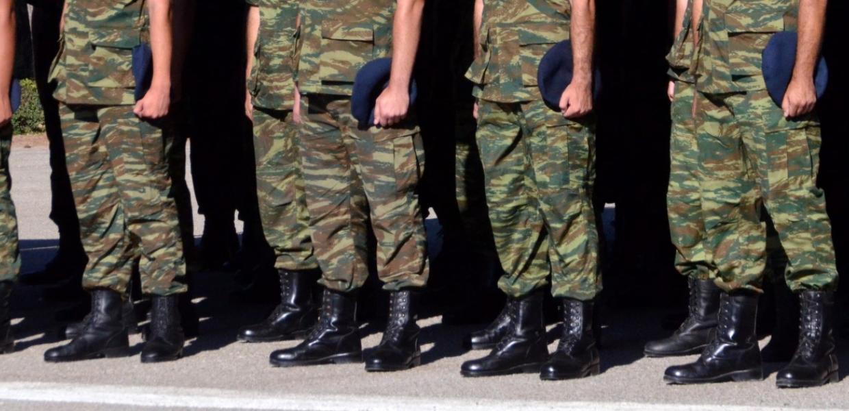 Στρατιώτες
