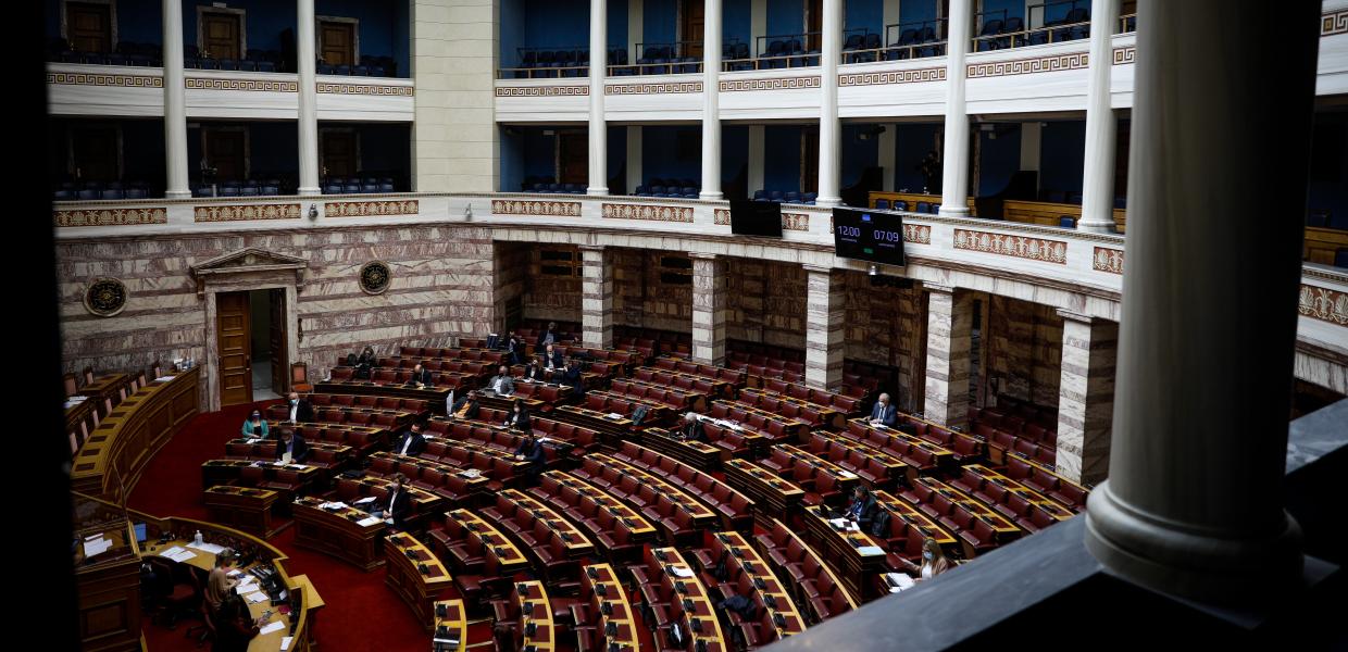 ΒΟΥΛΗ ΟΛΟΜΕΛΕΙΑ ΑΙΘΟΥΣΑ