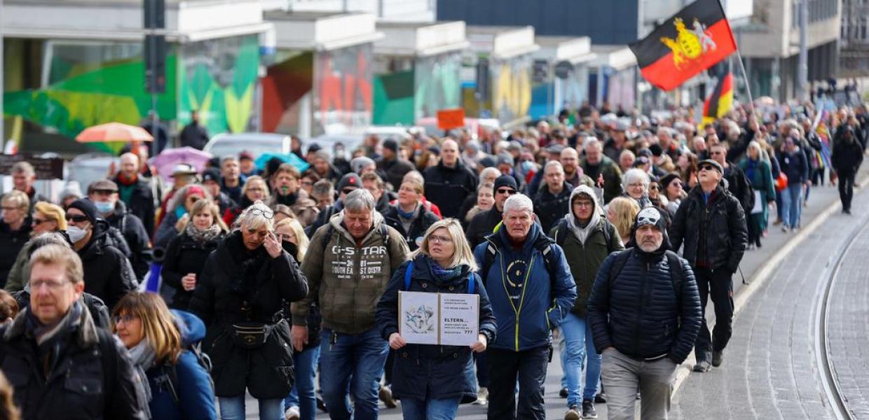 ΔΙΑΔΗΛΩΣΕΙΣ ΚΑΤΑ ΤΩΝ ΠΕΡΙΟΡΙΣΤΙΚΩΝ ΜΕΤΡΩΝ ΓΕΡΜΑΝΙΑ