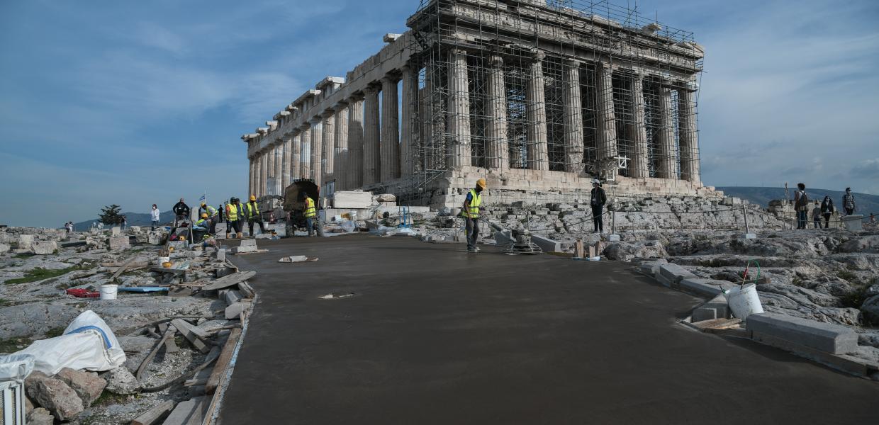 Έργα στην Ακρόπολη