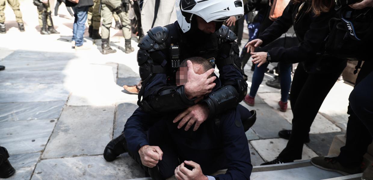 Αστυνομική βία κατά τη συγκέντρωση αλληλεγγύης για τον Δημήτρη Κουφοντίνα