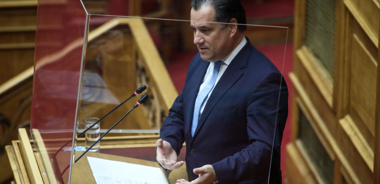 Ο Άδωνις Γεωργιάδης από το βήμα της Βουλής